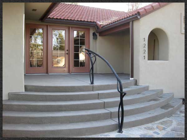 mission style entry porch - Barbara Safranek Design